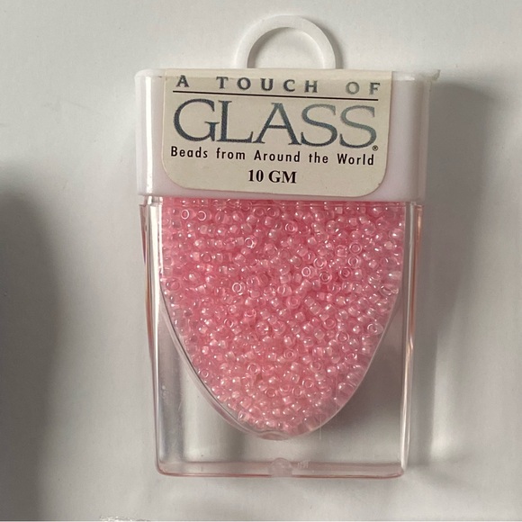 Czech Mixed Glass Bead Lot Red Pink Mixed Flowers Jewelry Making NEW Vintage - Picture 2 of 15